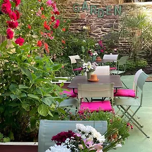 Garden Centre Gare 3* Ренн