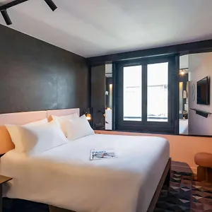 Tribe Batignolles Paris